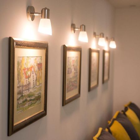 Free.Three Apartment Belgrad Exterior foto