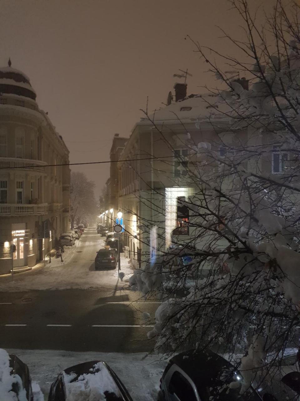 Free.Three Apartment Belgrad Exterior foto